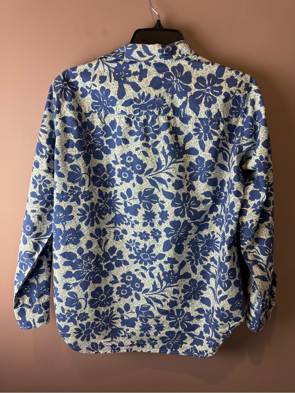 Frank & Eileen Navy and White Floral Button-Down Shirt M - Frank Style - Picture 6 of 11